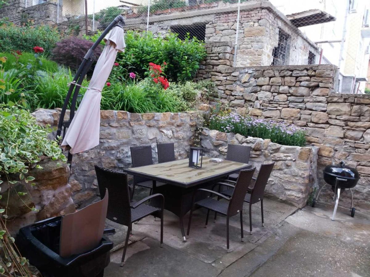 Vitality Guest House Veliko Tarnovo Buitenkant foto
