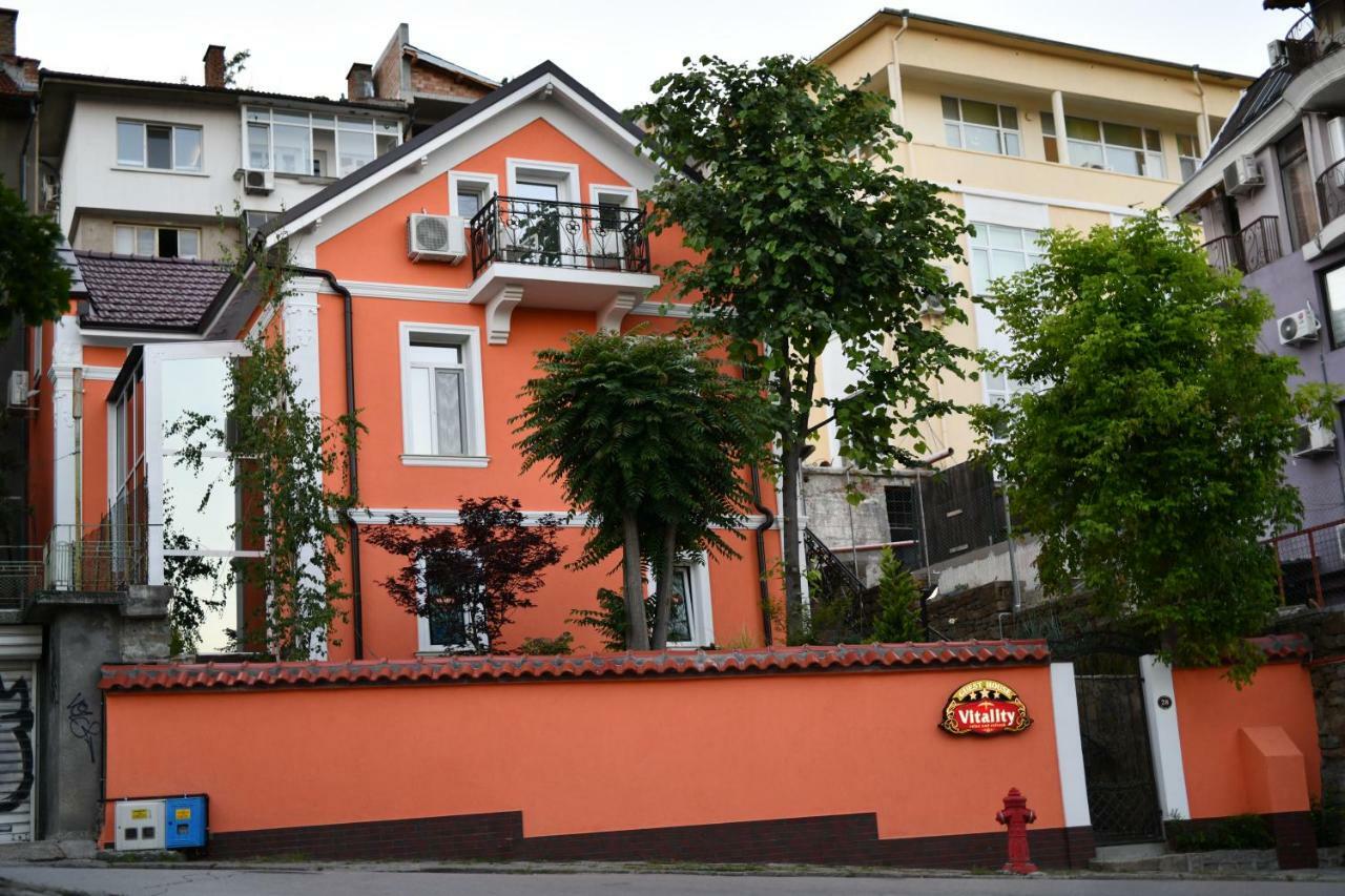 Vitality Guest House Veliko Tarnovo Buitenkant foto